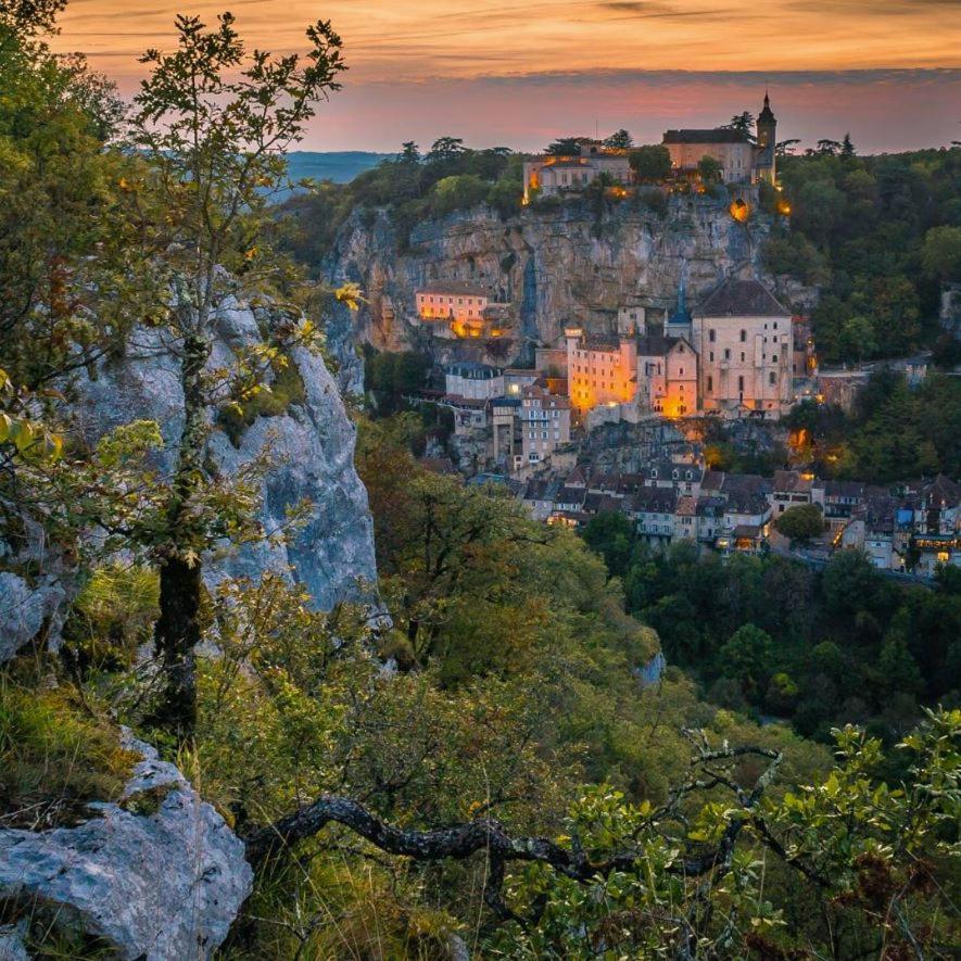 Maison Pierre Loti, Gite Historique Et Spacieux En Vallee De La Dordogne Bretenoux Eksteriør bilde